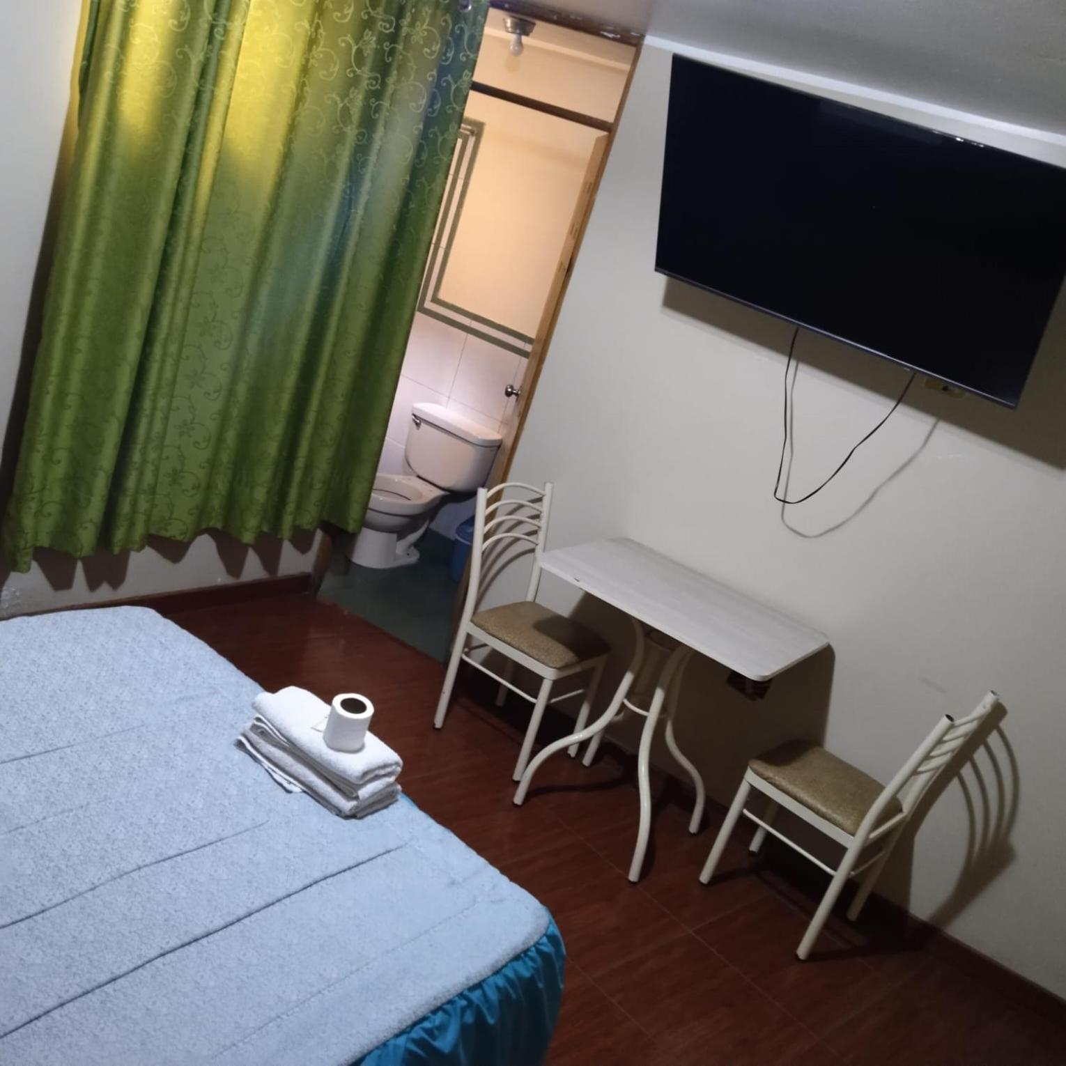 Hostal Jara Lima Buitenkant foto